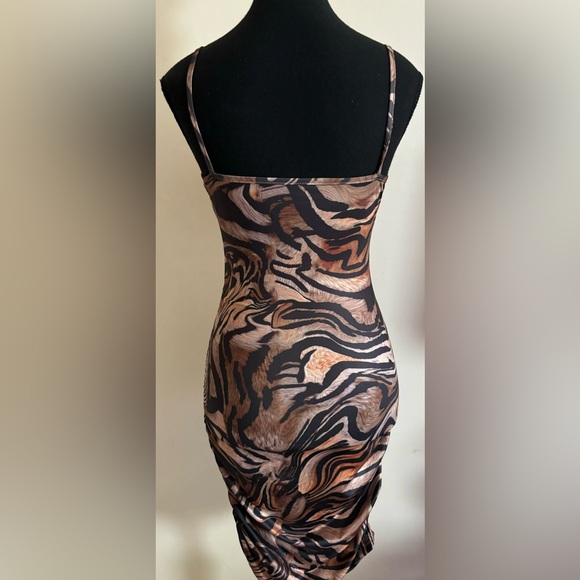 Women’s bodycon marble print dress. Size extra small - Picture 2 of 7